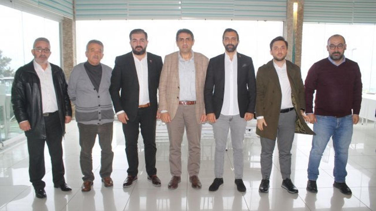 Sarıyer’deki siyasetçilerden Türkiye’ye örnek olacak tablo