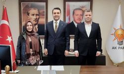Sarıyer Ağız ve Diş Sağlığı Merkezi yöneticilerinden AK Parti’ye ziyaret