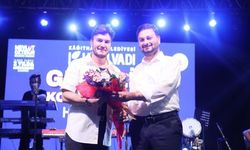 Kağıthane Yeşil Vadi’de ünlüler resitali