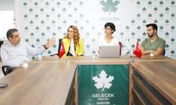 Gelecek Partisi’nden Sarıyerli öğrencilere burs müjdesi!
