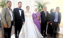 Bayraktar ve Aksakal ailelerinin mutlu günü