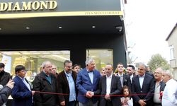 D Diamond Reşitpaşa’da açıldı