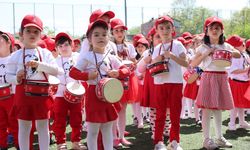Sarıyer Belediyesi Çocuk Gündüz Bakımevleri’nden 23 Nisan kutlaması