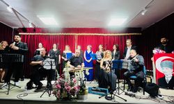 İstinye Anadolu Liseli Öğretmen Korosu’ndan müzik resitali