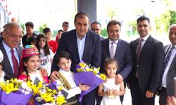 ELEV Eğitim Vakfı’ndan Şair Behçet Kemal Çağlar İlkokulu’na yeni kütüphane