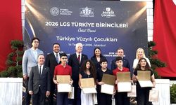 LGS Türkiye Birincisi 5 Öğrenci Sarıyer'i gururlandırdı