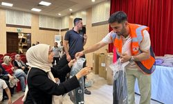 Kâğıthane Belediyesi’nden öğrencilere çanta ve kırtasiye desteği