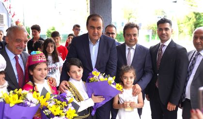 ELEV Eğitim Vakfı’ndan Şair Behçet Kemal Çağlar İlkokulu’na yeni kütüphane