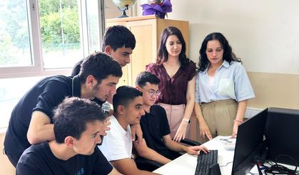 Sarıyerli öğrencilerden kültürel mirası yaşatan radyo yayını