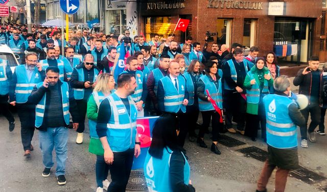 Mavi Yelekliler Sarıyer’de farkındalık yarattı