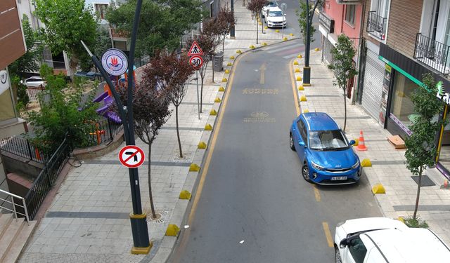 Kâğıthane'de caddeler tek tek yenileniyor