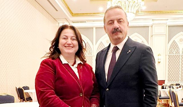 Nigar Ayyıldız, Anahtar Parti’nin Kurucular Kurulu’nda