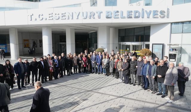 Esenyurt’taki Demokrasi Nöbeti'ne Sarıyer’den tam destek