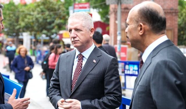 Vali Gül'den Sarıyer'e bayram ziyareti