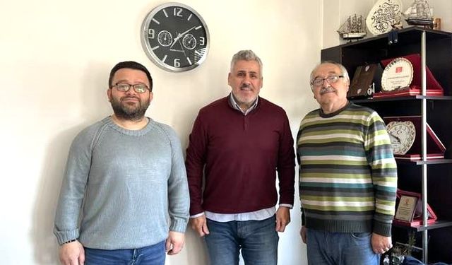 Türk Halk Müziği Topluluğu'ndan Sarıyer Posta'ya ziyaret