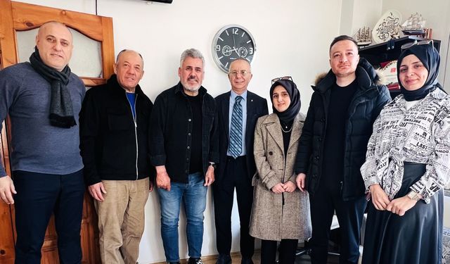Sarıyer Gönüllüler Platformu'ndan Sarıyer Posta'ya anlamlı ziyaret