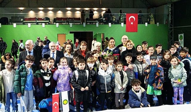 Zekeriyaköy’de Çağla Büyükakçay buluşması