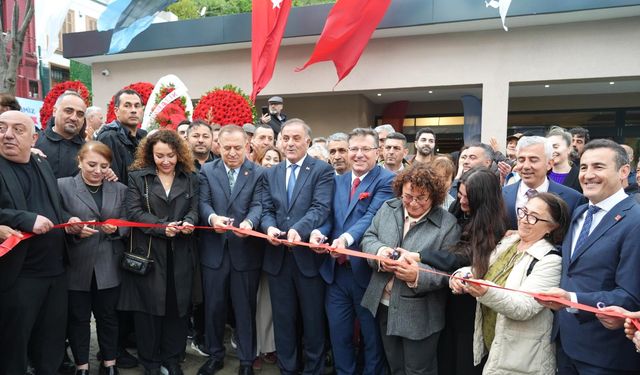 Sarıyer Belediyesi Güverte Sosyal Tesisleri’nin ilki Kireçburnu’nda açıldı