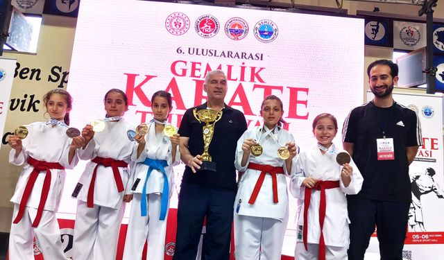 Sarıyer Belediyesi Karate Takımından uluslararası başarı