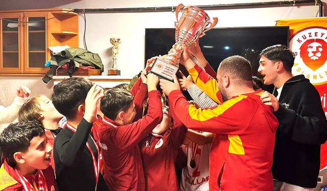 Kuzeyin Aslanları SK, şampiyonluğunu galibiyetiyle kutladı