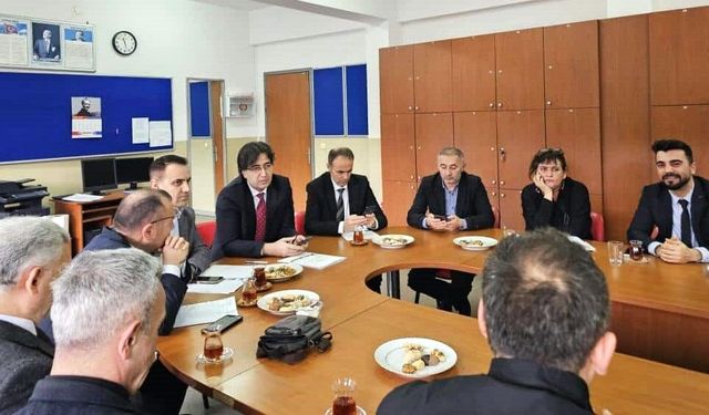 Sarıyer’de Ortaokul Müdürleri bir araya geldi