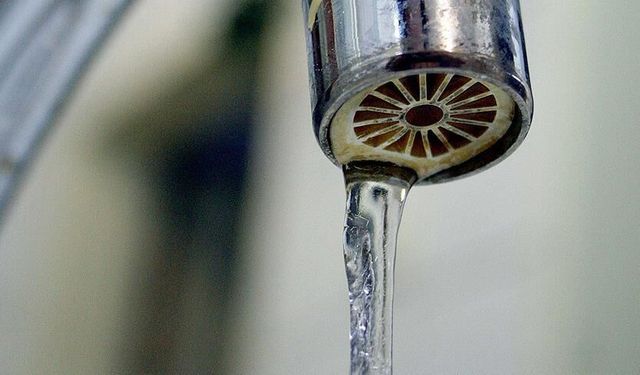 Emirgan’da su kesintisi vatandaşı canından bezdiriyor!