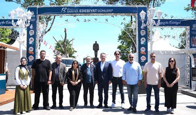 Başkan Aksu, basın mensuplarıyla etkinlik alanını gezdi