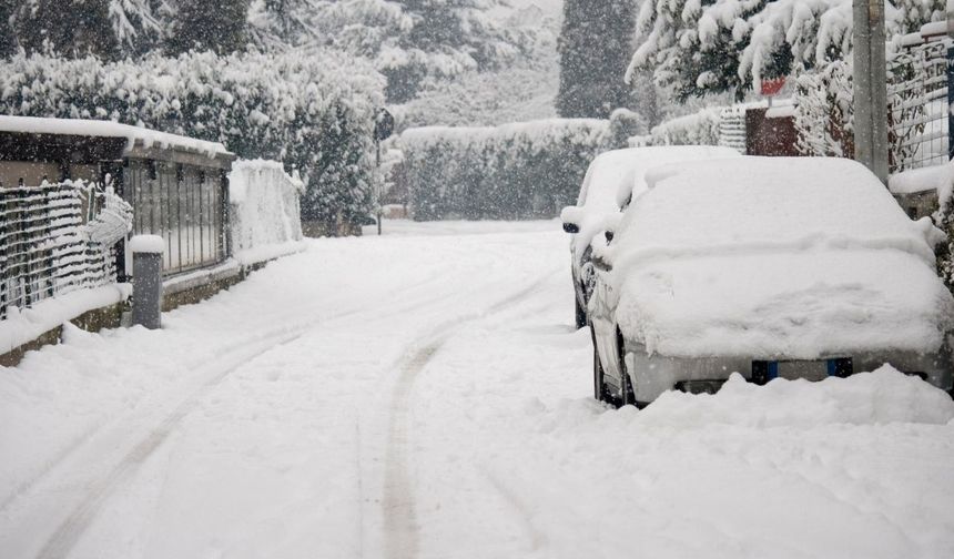 Kar lapa lapa bastıracak: Tarih açıklandı!