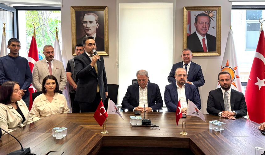 AK Parti Sarıyer'de bayram coşkusu