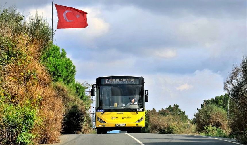 Zekeriyaköy'de otobüs çilesi: İETT seferleri yetersiz kalıyor!