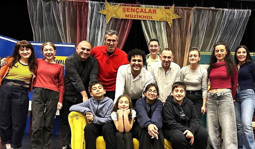 Sarıyer’de 14. Tiyatroda Şenliği başladı