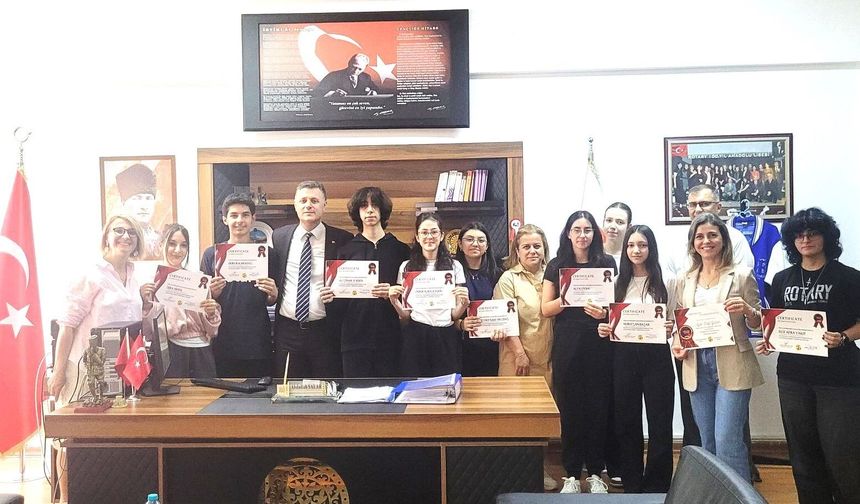 Rotary 100. Yıl Anadolu Lisesi’nden uluslararası başarı