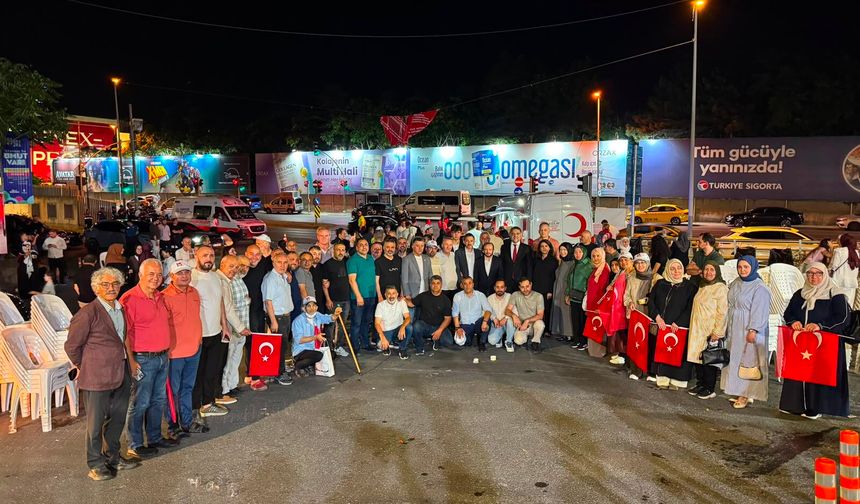 AK Parti Sarıyer, milli iradaye bir kez daha sahip çıktı