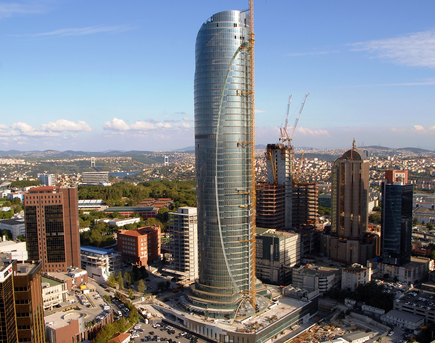 Про tower. Spine Tower Maslak. Maslak Tower планы.