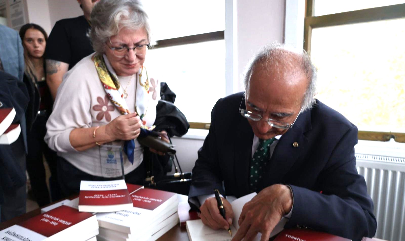 Bd7880C2 6200 4E07 9Baa C091B07Db316