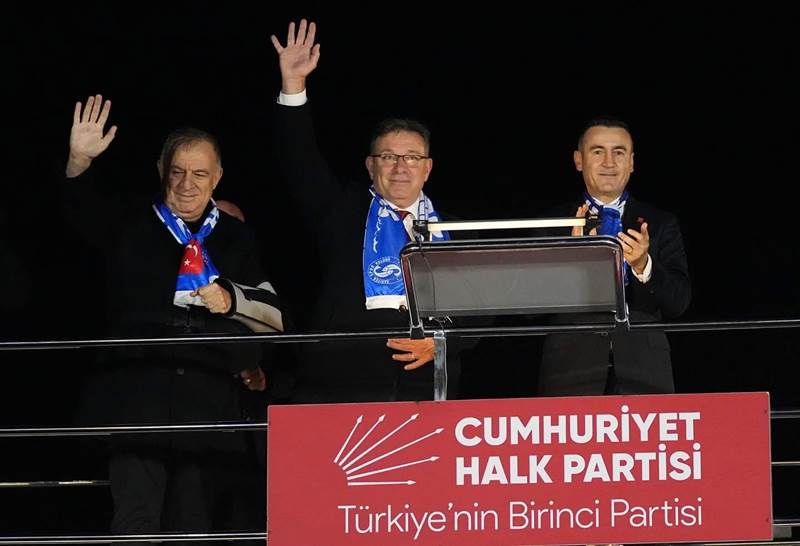 Chp Sariyer Ozgur Ozel Miting 3 1