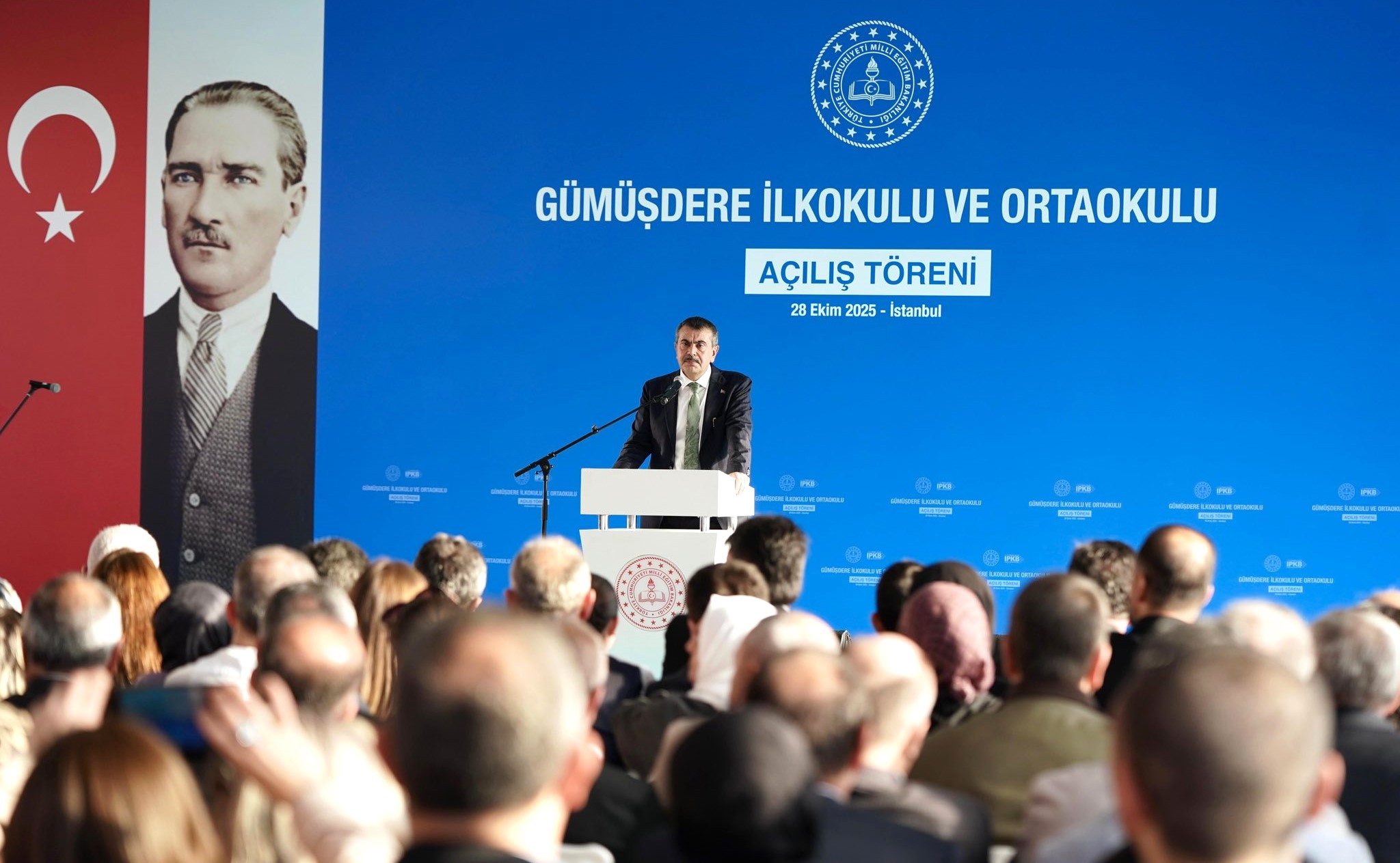 G4 Vitdt X Q A Az P L