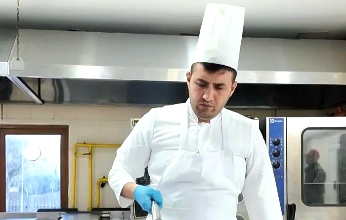 0435814D 8317 411C Bd0A 2F6D2B071Ef4