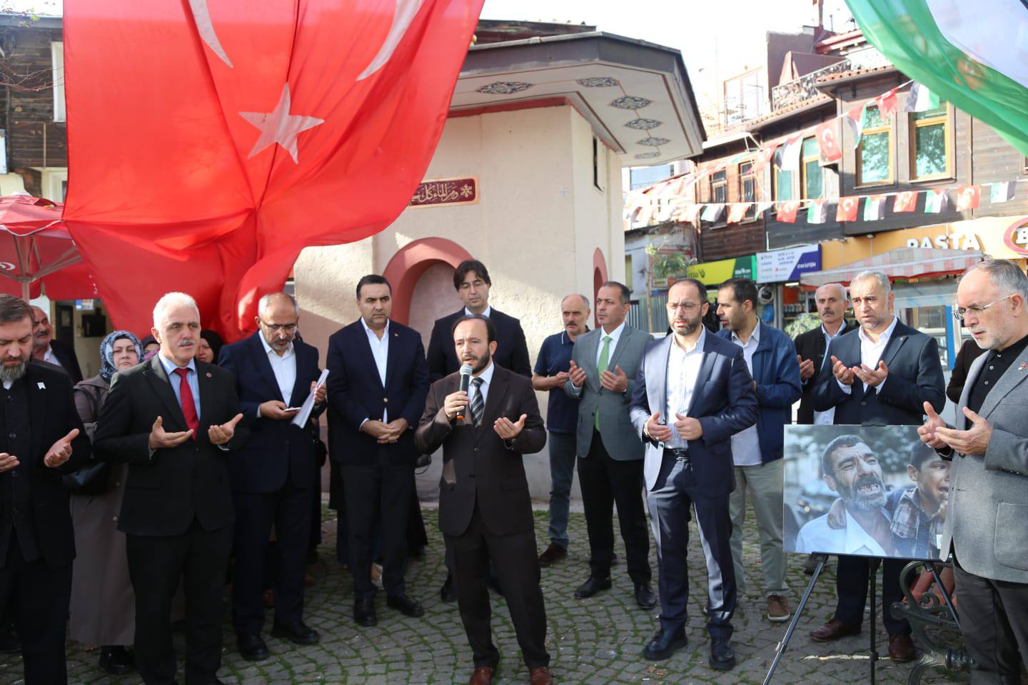 585553285 1148350364124439 6942644124772982058 N