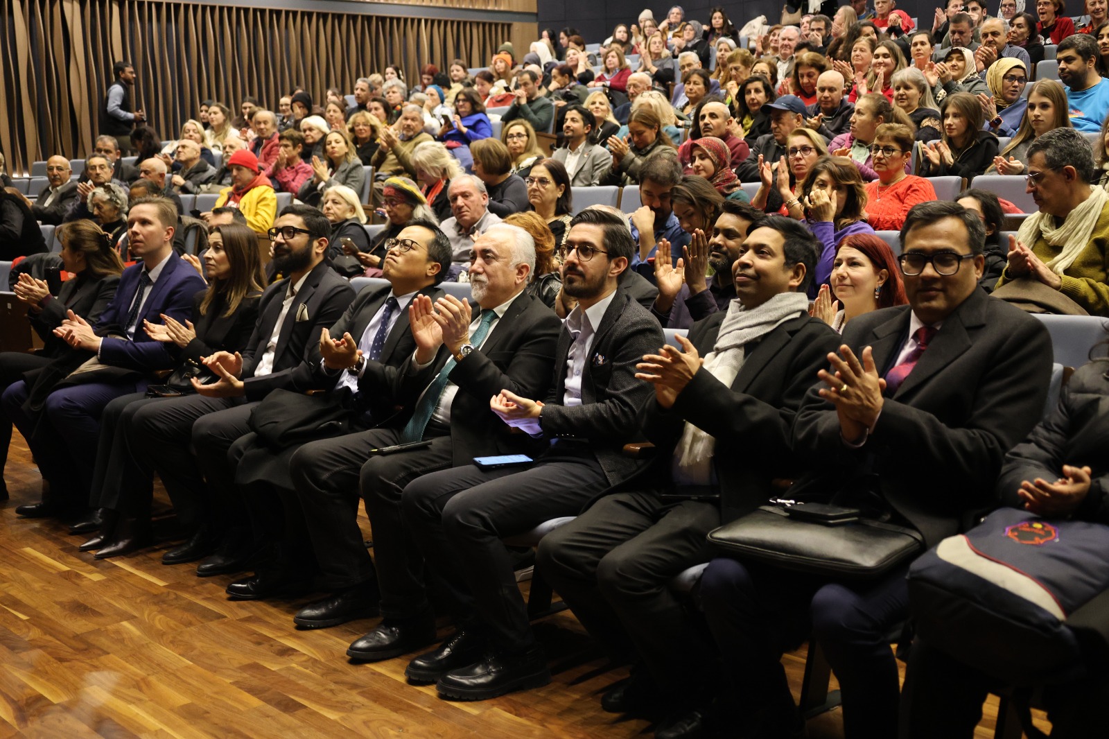 Whatsapp Image 2025 12 19 At 11.12.43