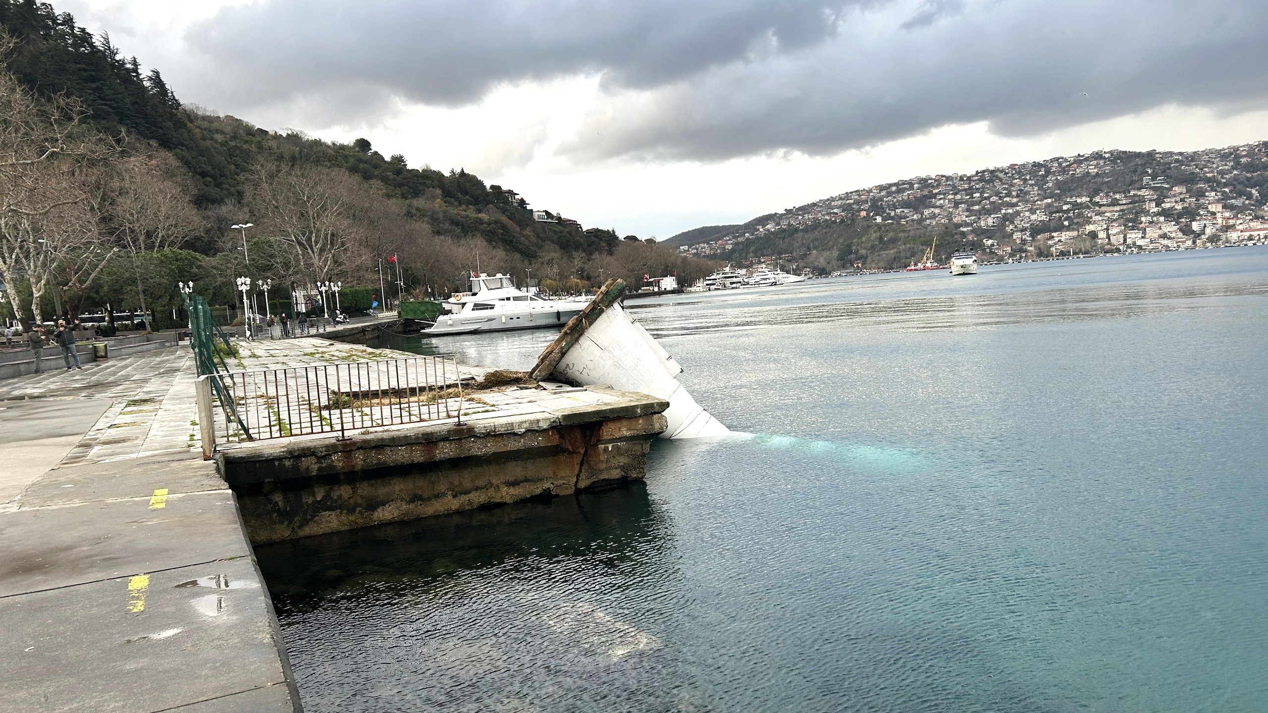 Sarıyer Deniz Feneri Sarıyer Posta