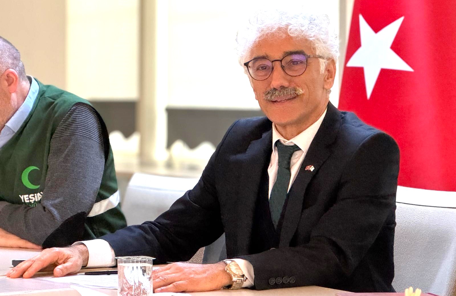 8De7E148 B501 463F 9A4D Eacaff1D0320