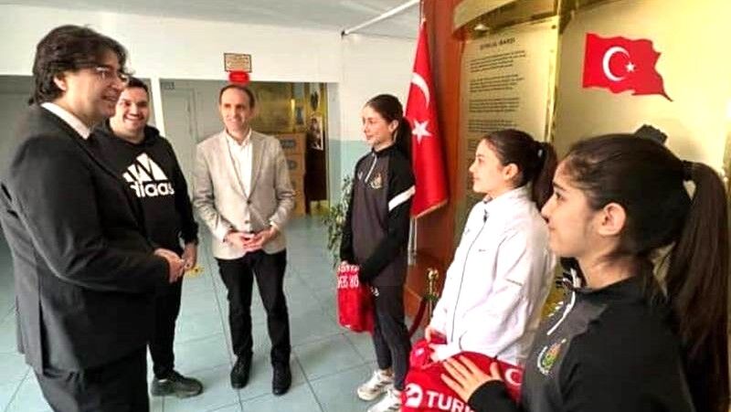 Huseyin Ozcanlar Ziyaret 1